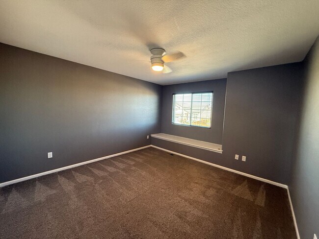 Building Photo - 3 Bed, 3 Bath Home in Forrest Meadows! – M...