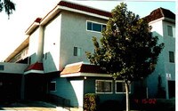 Building Photo - 13709 Chadron Avenue