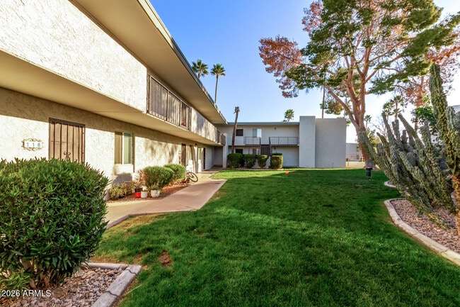 Building Photo - 3314 N 68th St