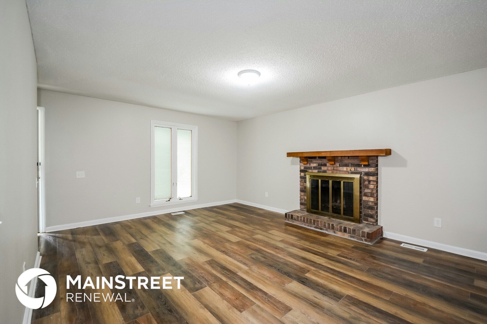 Building Photo - 2354 Sarthe Ct