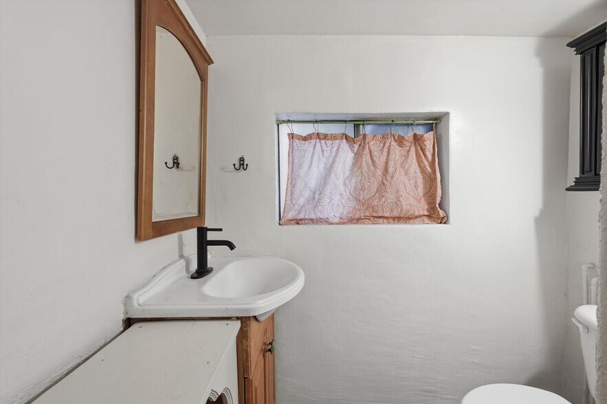 Bathroom with tons of storage - 1506 Edith Blvd NE