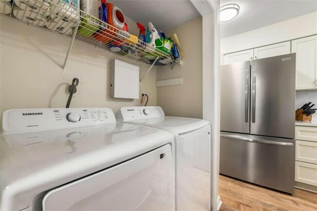 Building Photo - 183 Triumph Dr NW