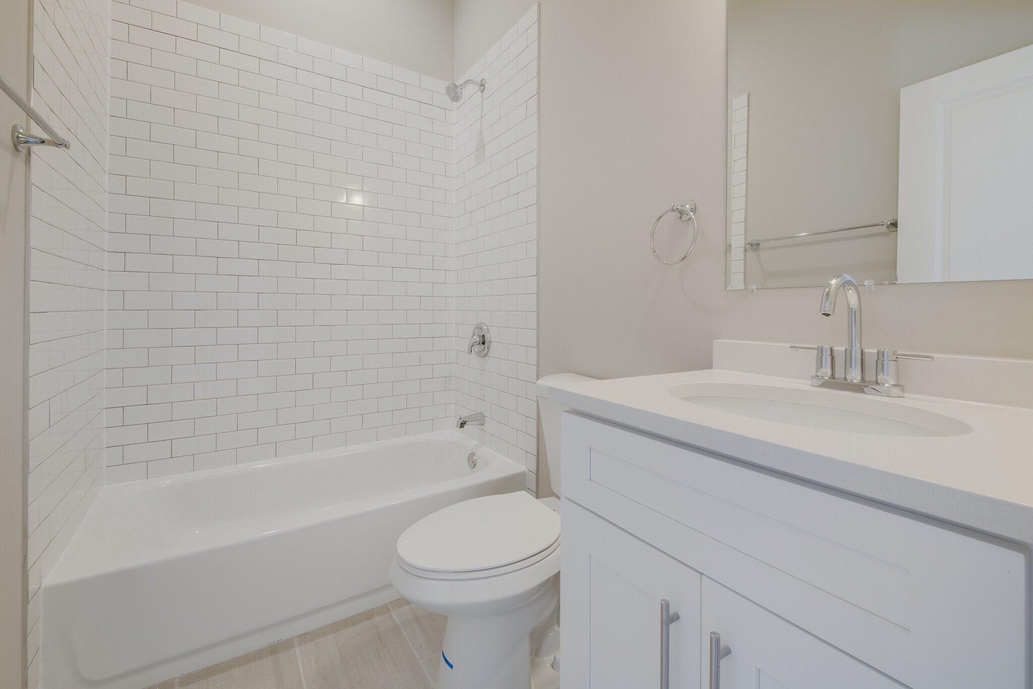 Building Photo - 1536 N Talman Ave