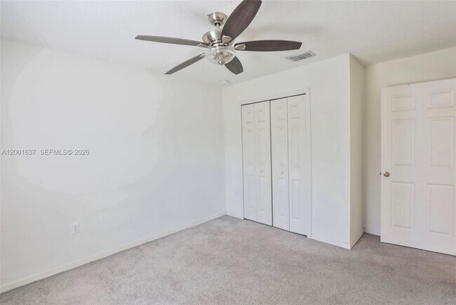 Building Photo - 2352 SE Surrey Pl