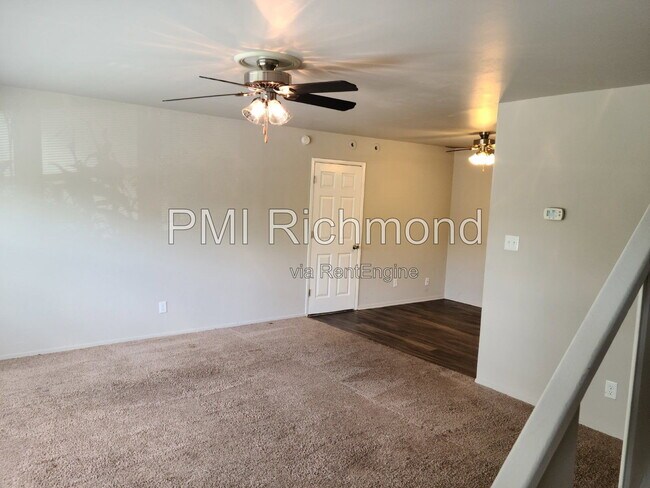 Building Photo - 9604 Stoneridge Ln