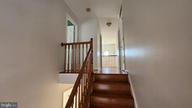 Building Photo - 13005 Bressler Way