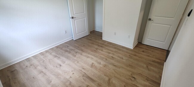 Building Photo - 1343 NE White Pine Terrace