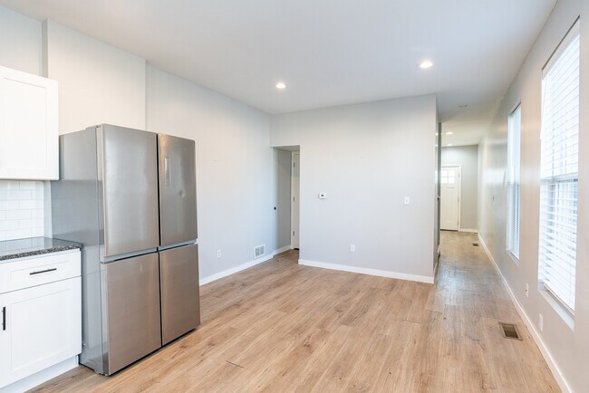Kitchen & Dining - 1628 S 4th St