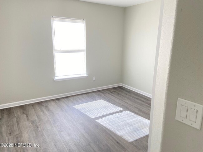 Building Photo - 408 Monet Ave