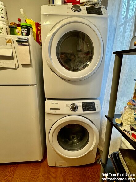 Building Photo - 1992 Commonwealth Ave