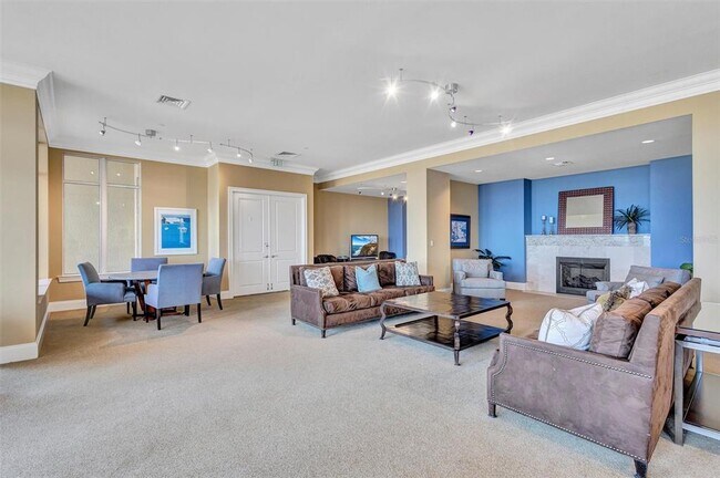 Building Photo - 140 Riviera Dunes Way