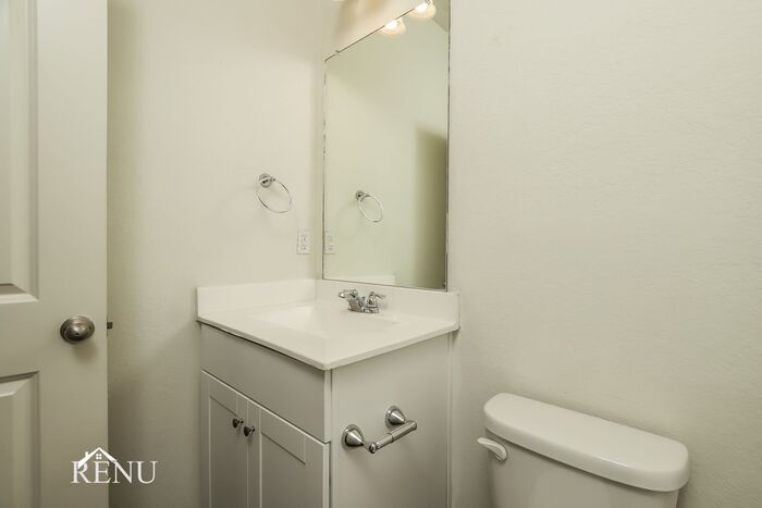 Building Photo - 5102 Dawn Break