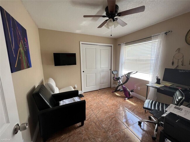 Building Photo - 3 br, 2 bath House - 189 La Paz Drive