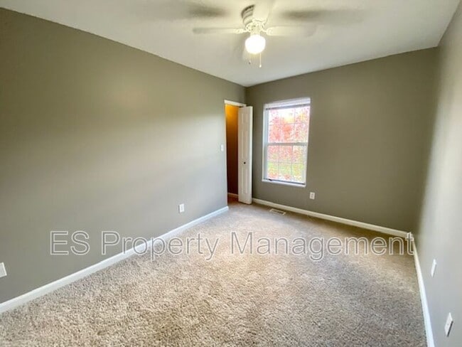 Building Photo - 6629 W Denton Dr