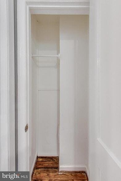 Building Photo - 6641 Barrett Rd