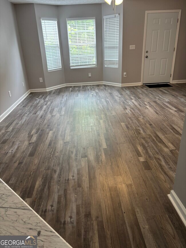 Building Photo - 5739 Windfall Ln
