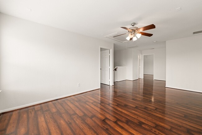 Building Photo - 21426 Venture Park Dr