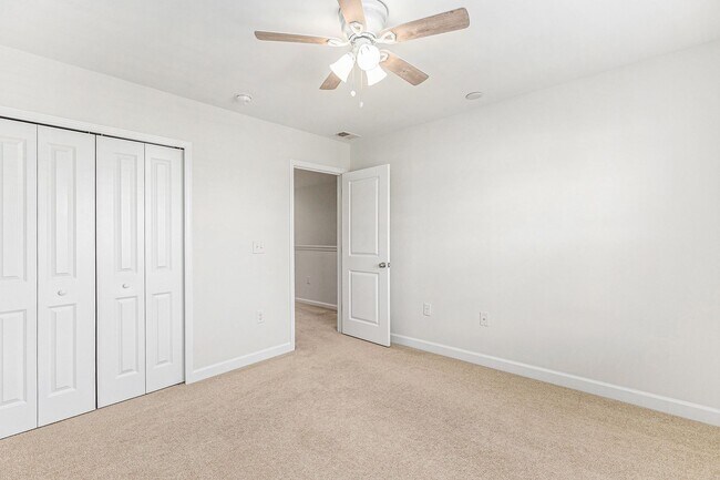 Building Photo - 193 Olde Towne Way