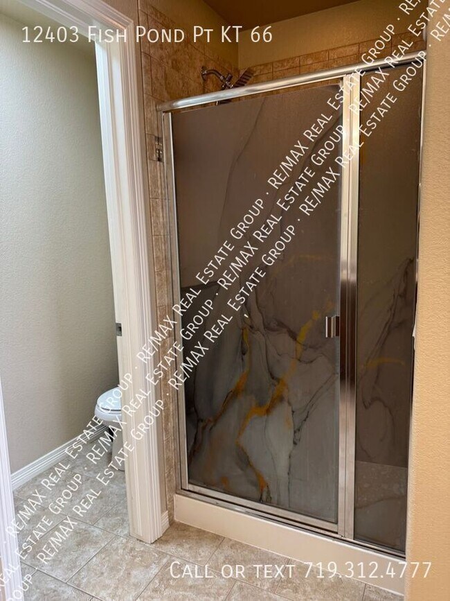 Building Photo - 12403 Fish Pond Point