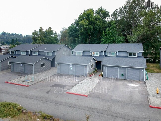 Interior Photo - Dimension Auburn On M St