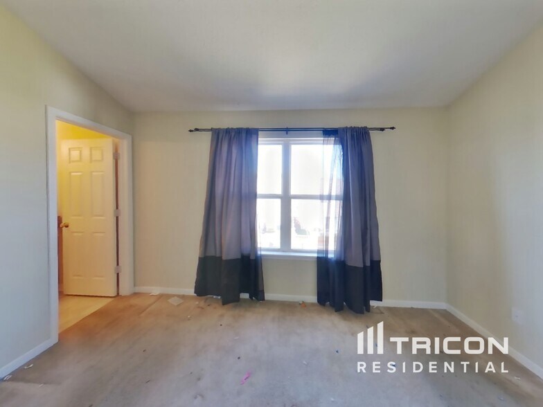 Building Photo - 8146 Birchfield Dr