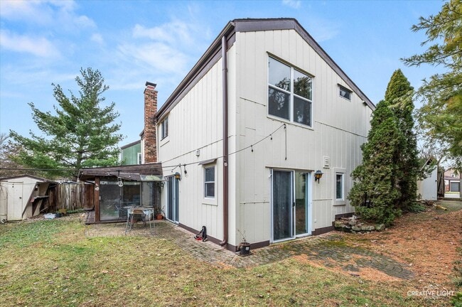 Building Photo - 8119 Oriole Dr