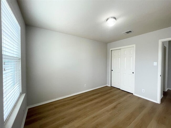 Building Photo - 13604 Oystercatcher Dr