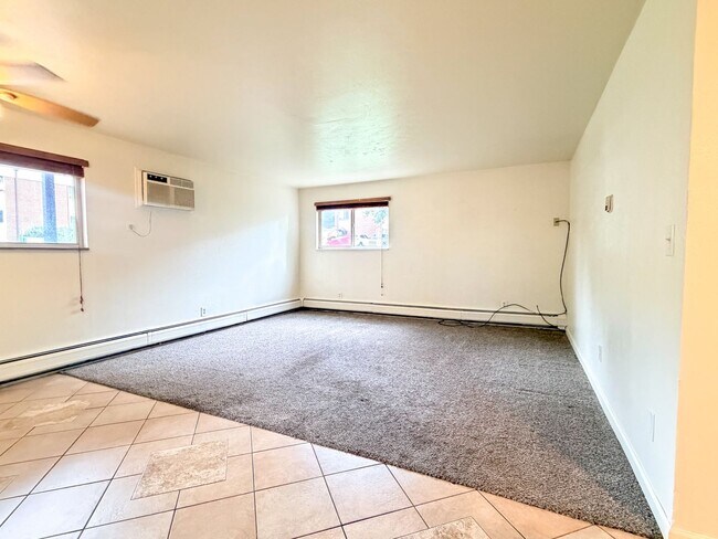 Building Photo - 5995 W Hampden Ave