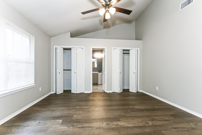 Building Photo - 31 Hickory Ridge