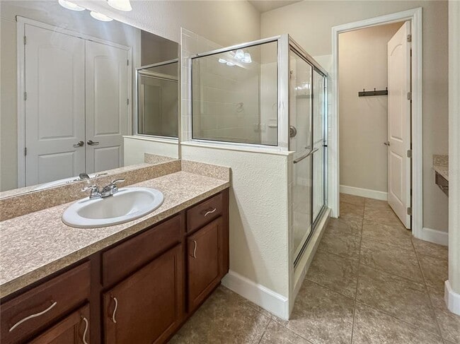 Building Photo - 2864 Eastham Ln