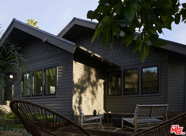 Building Photo - 5918 Monte Vista St