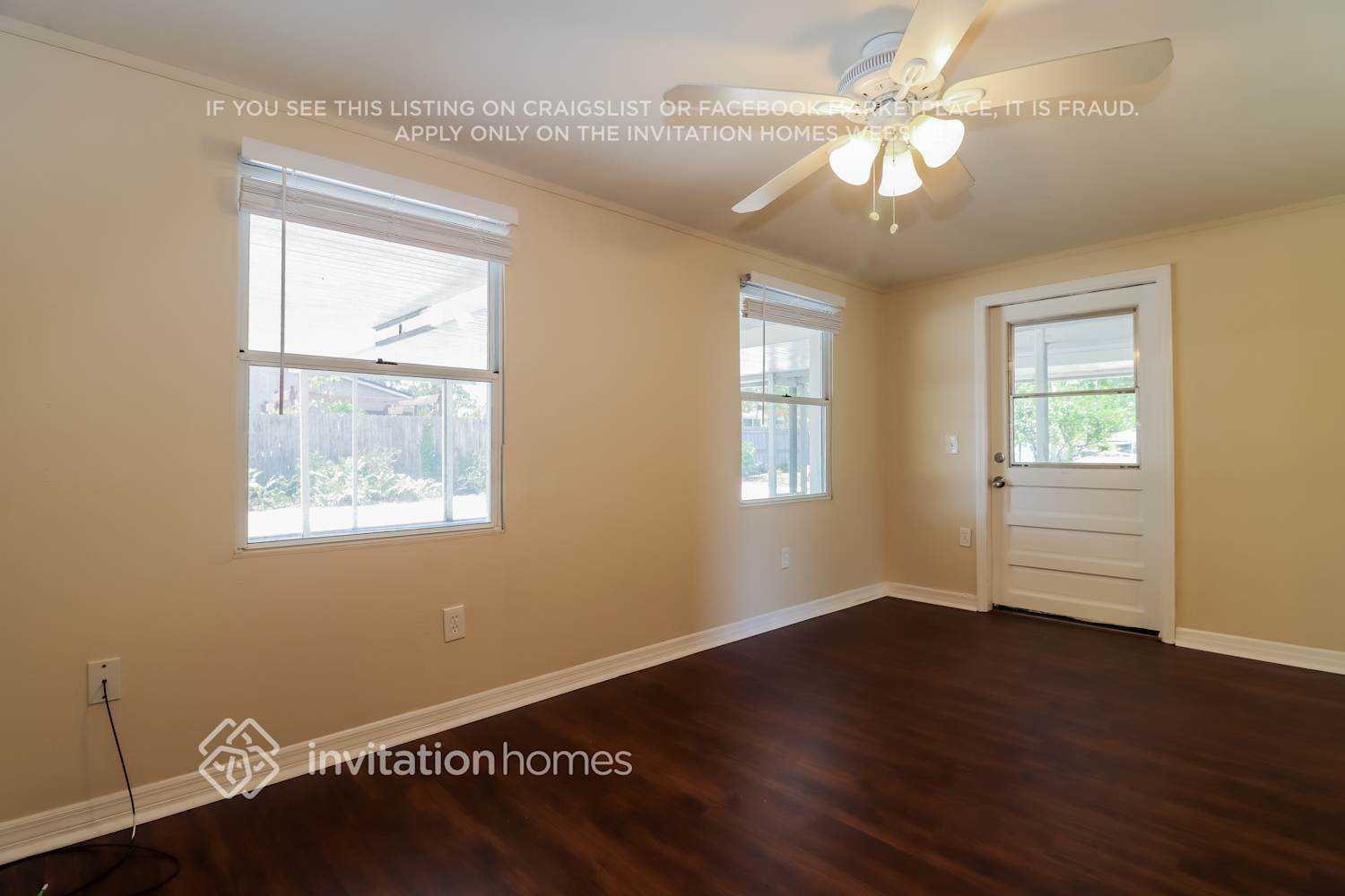 Building Photo - 11018 102nd Ave N