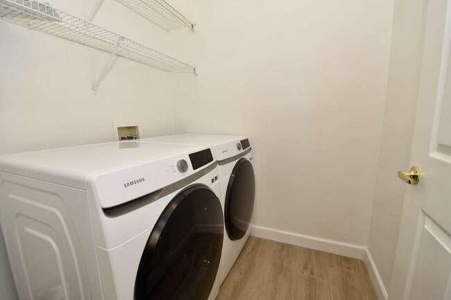 Building Photo - Next To Durango Casino | Gated Community | Laminate Floors | Community Fitness