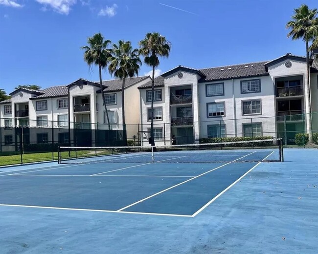 Primary Photo - 4580 NW 107th Ave