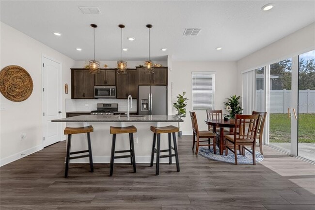 Building Photo - 2532 Autumn Stream Dr