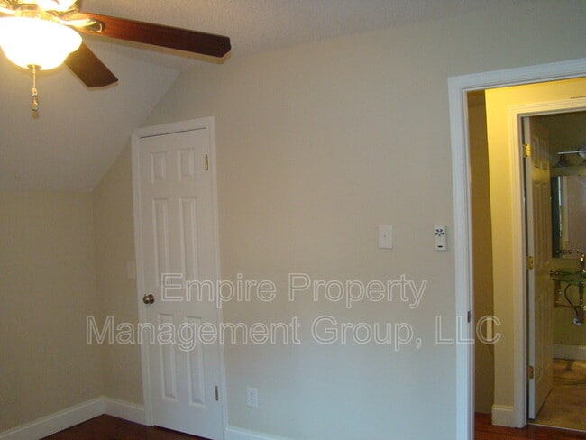 Building Photo - 1607 Willowby St