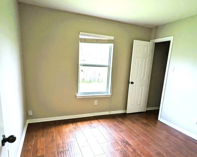 Building Photo - 6242 El Granate Dr