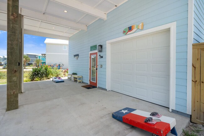 Building Photo - 456 Paradise Pointe Dr