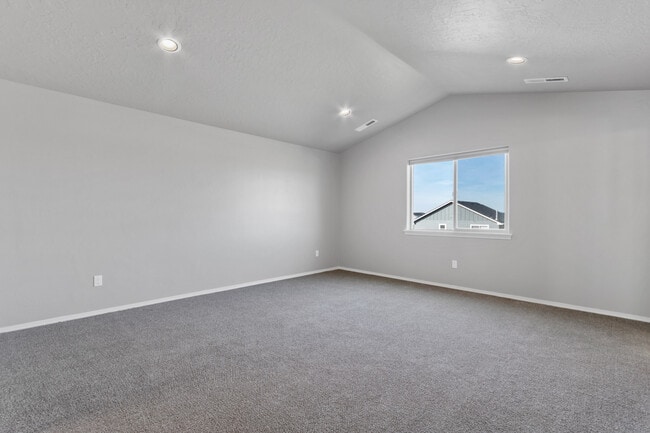 Building Photo - 2050 Tugela Falls St