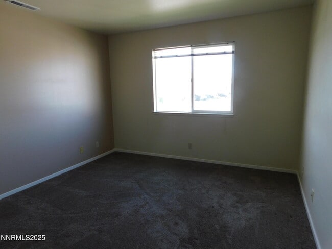 Building Photo - 240 Serpa Pl