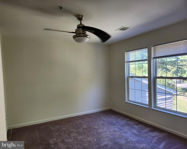 Building Photo - 12825 Town Center Way