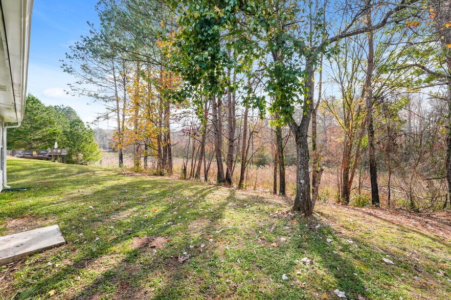 Building Photo - 6576 Browns Mill Ferry Dr