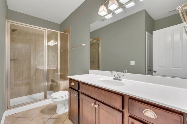 Building Photo - 305 Dursley Ln