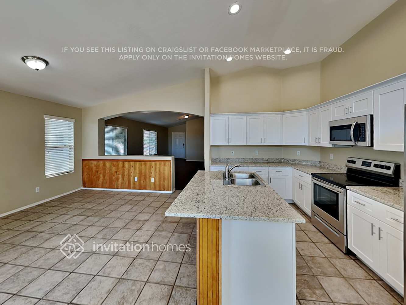 Building Photo - 14813 W Port Au Prince Ln