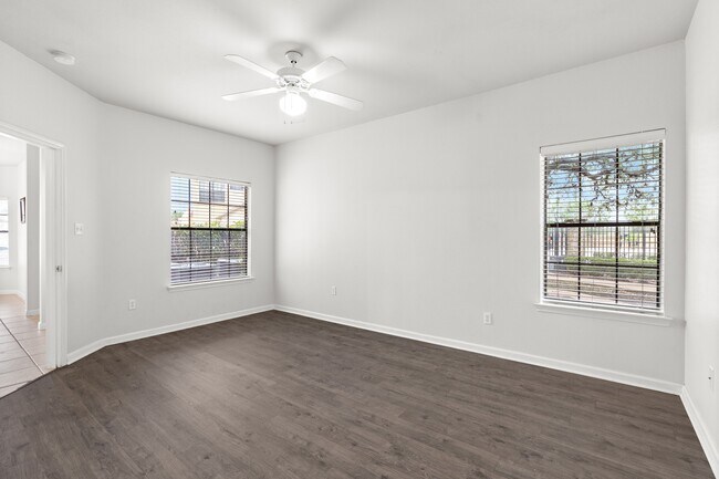 Building Photo - 6160 Eckhert Rd