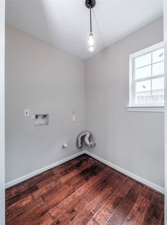 Building Photo - 13618 Woodspire Dr
