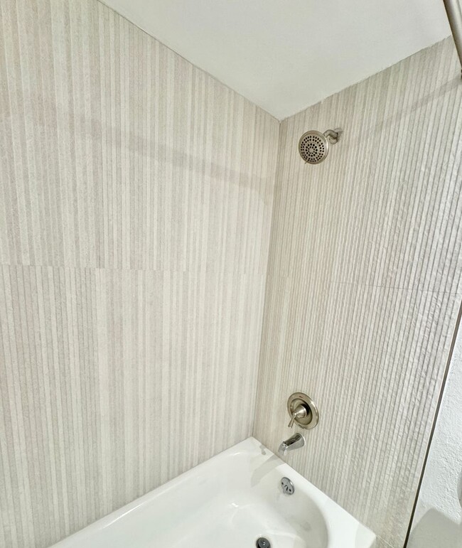 Building Photo - Dr. Phillips 3 Bed 2 Bath For Rent at soug...