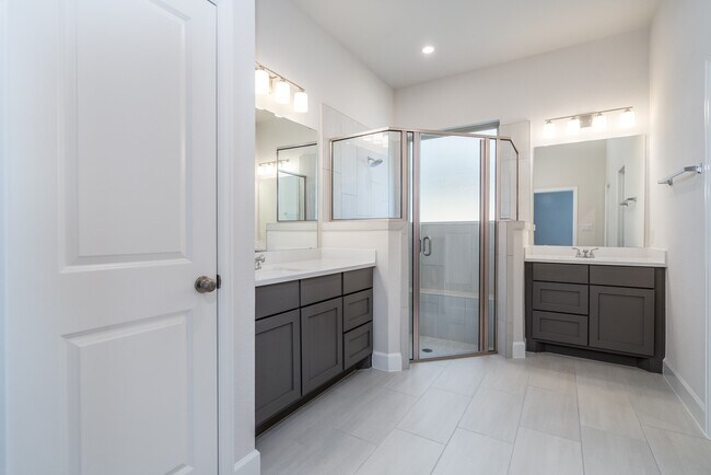 Building Photo - 30314 Ruby Frst Ct