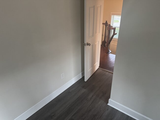 Primary Photo - 2562 Sibley Dr