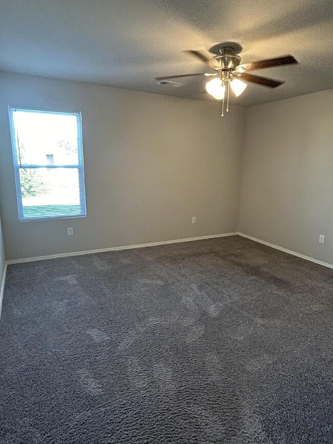 Building Photo - "Charming 3-Bed, 2-Bath Brookland Home wit...